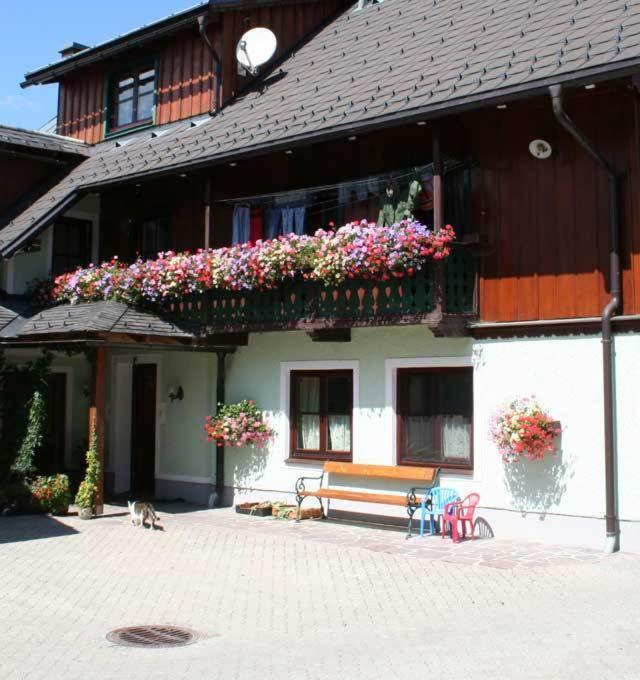 Kanzlerhof Bad Mitterndorf Eksteriør bilde